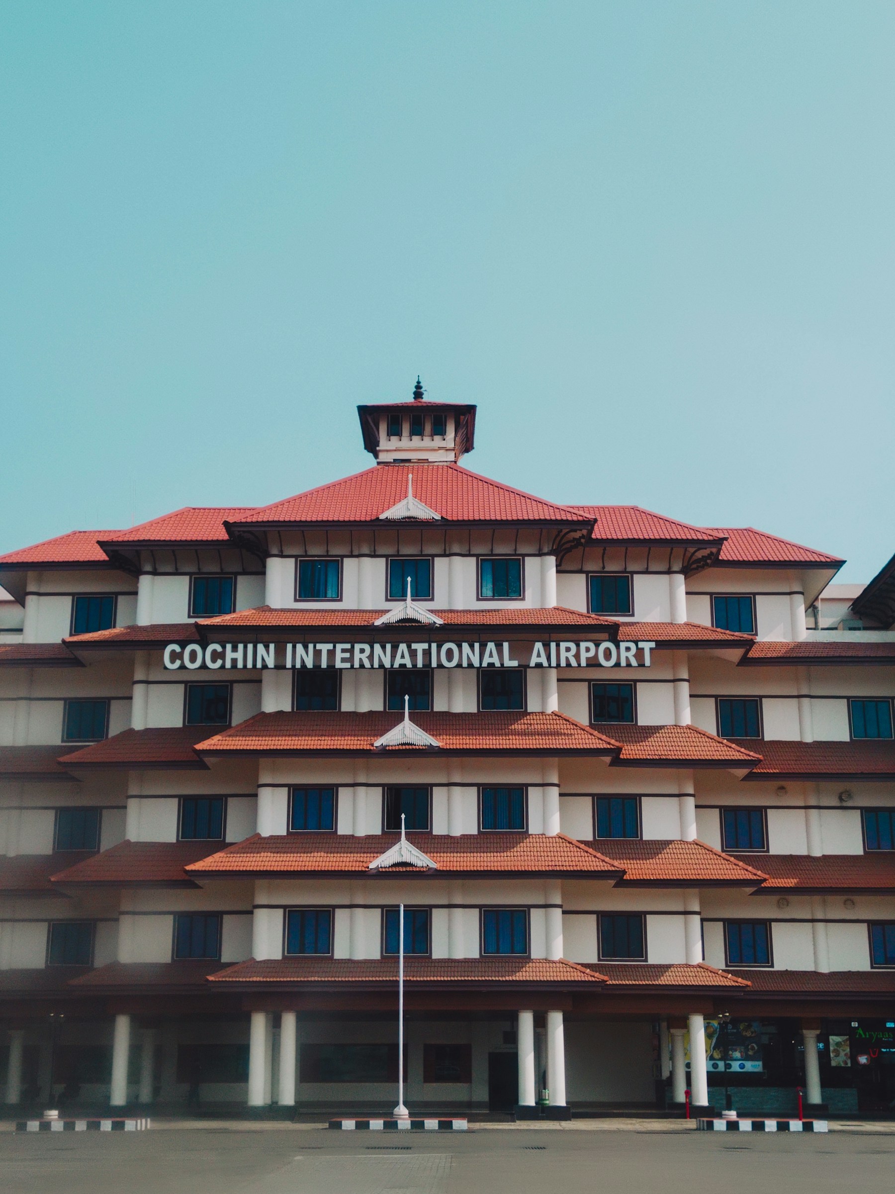 Gebäude am Cochin International Airport in Nedumbassery.